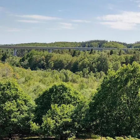 Сasa de vacaciones 8 Person In