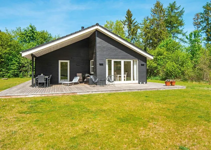 Semesterbostad 8 Person In *